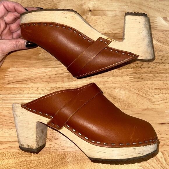 Lotta From Stockholm Women's Tan High Heel Classic Clog, Size 35, US 5,Pre-Loved - Picture 2 of 7